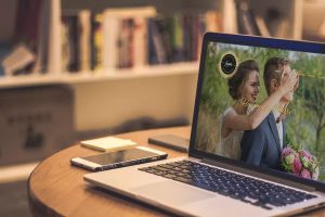 Foryourmoment.nl mockup afbeelding met laptop - Websitetoday.nl